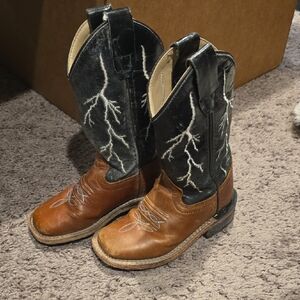 Kids Cowboy Boots with Lightning Design